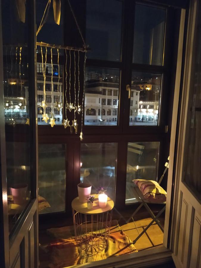 Апартаменти Nuestro Refugio - Casco Viejo Con Wifi Y Parking Gratuito- Більбао Екстер'єр фото